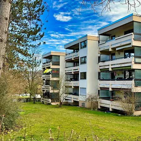 3 Apartment, 90 Qm, Ruhig Und Zentrumsnah, Max 6 Pers, 15 Qm Balkon , Private Garage, Internet 1000 Mbit *